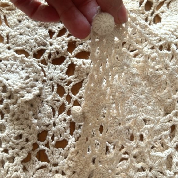 Crochet vest kimchi blue - Picture 2 of 4